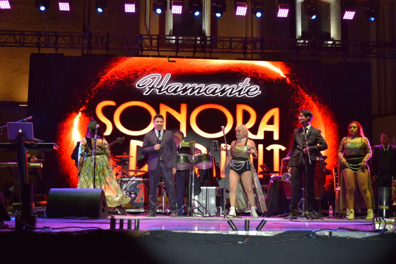 La Apuesta puso a bailar a más de 6 mil personas con ritmo duranguense en la Feria de Cholula 2023  