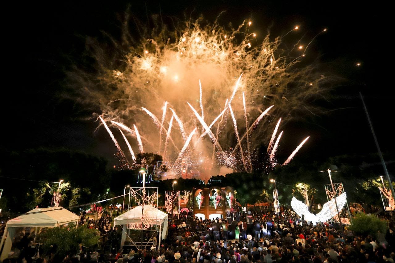 Encabeza Paola Angon ceremonia conmemorativa al CCXIII Aniversario del Inicio de la Independencia de México