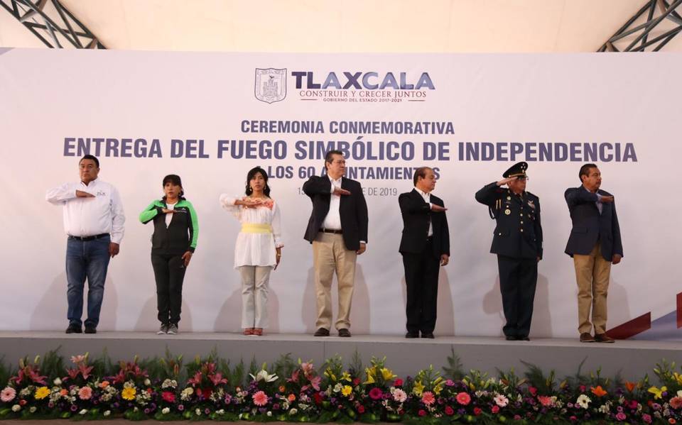 Ceremonia de Fuego Simbólico: caos vial, vendimia y orgullo patriótico