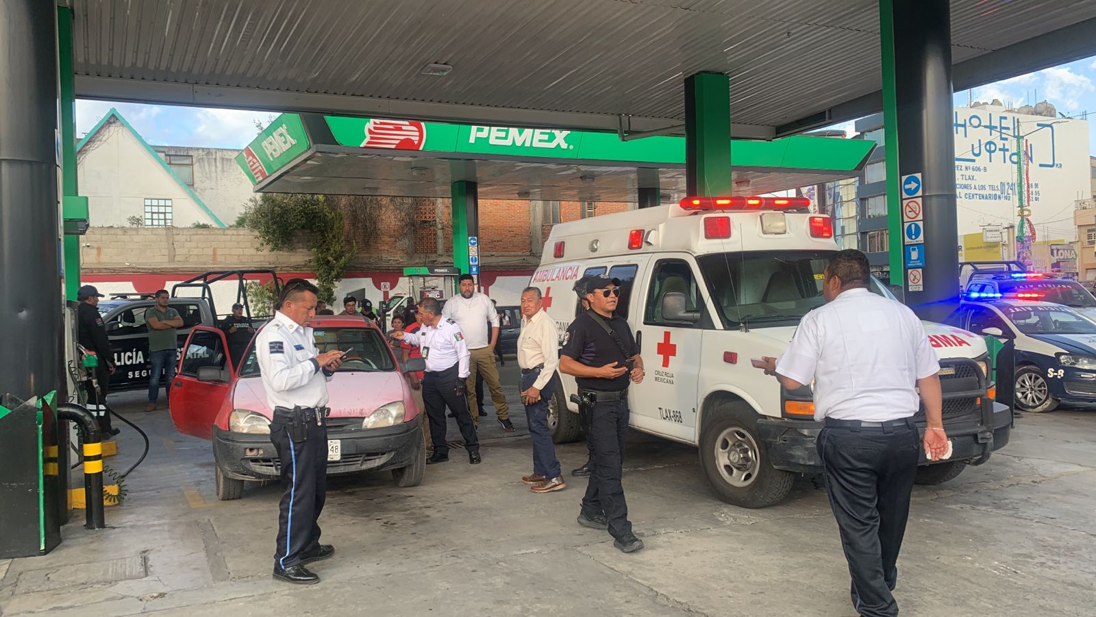 Hieren de bala a adulto mayor durante asamto, en Apizaco; malhechores huyeron