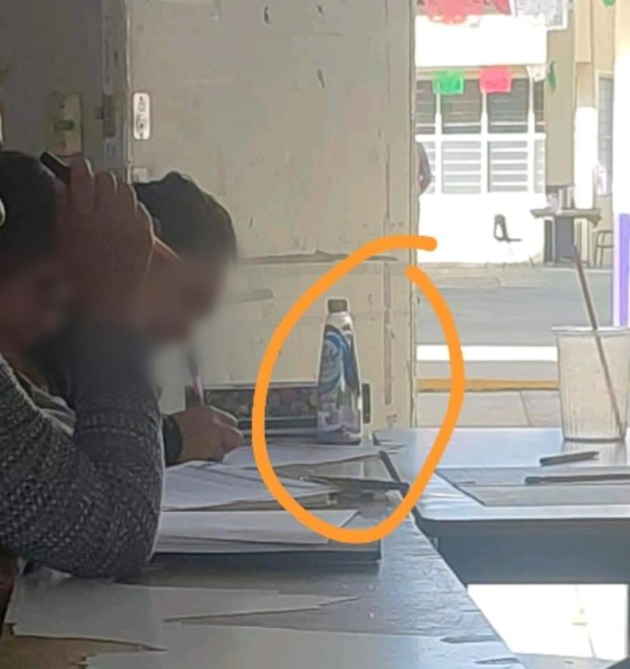 Calla SEPE por docentes que ingresaron bebidas embriagantes a plantel educativo