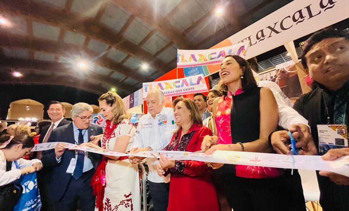 Asiste Lorena Cuéllar a inauguración del Tianguis Internacional de Pueblos Mágicos