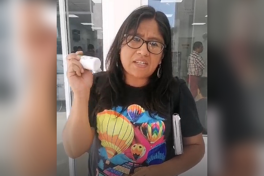 "Gobernadora, no se deje engañar", pide activista sobre fallas en esquema de salud
