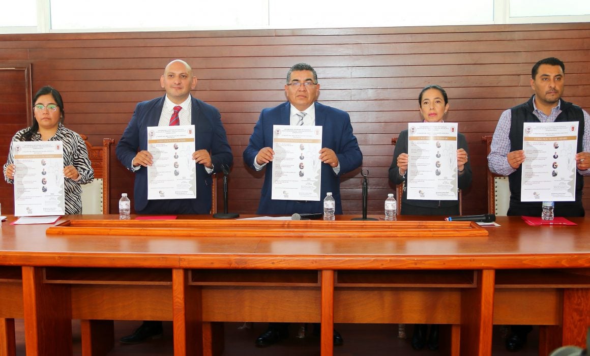Convoca la UATX a curso práctico sobre amparo