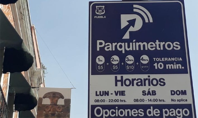 CDH pide al Ayuntamiento de Puebla abstenerse de realizar cobro por uso de parquímetros
