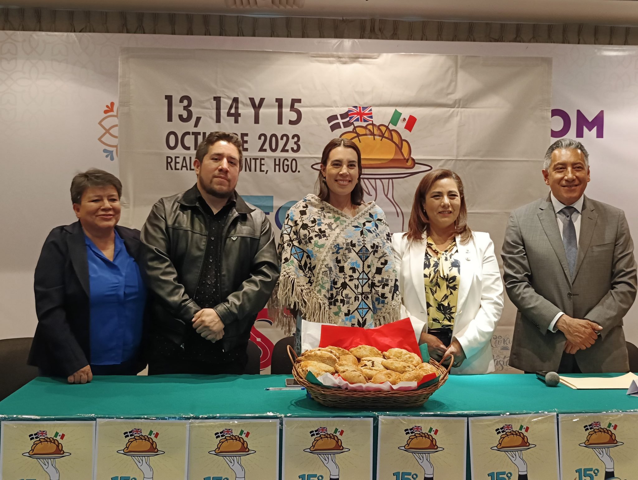Listo Festival Internacional del Paste en Hidalgo, harán uno de 195 kilos