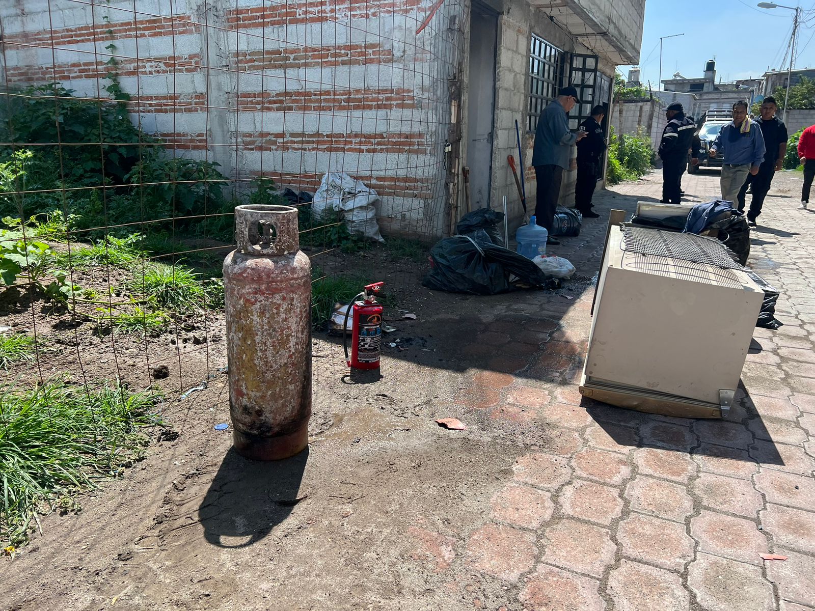 Explota tanque de gas en San Pedro de SPM dejando algunos lesionados