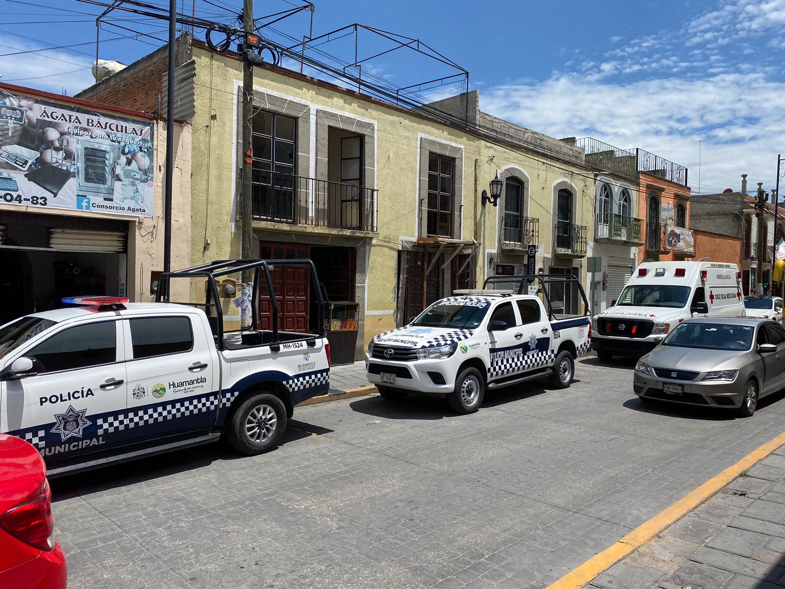 En estado de descomposición, encuentran a hombre dentro de su domicilio.