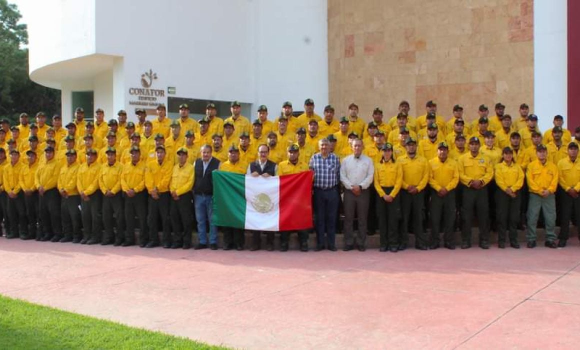 Envían brigadistas en apoyo a Canadá ante incendios forestales