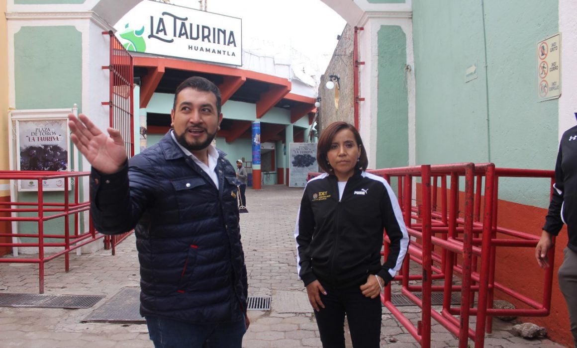 Supervisan instalaciones para el campeonato mundial de voleibol en Huamantla