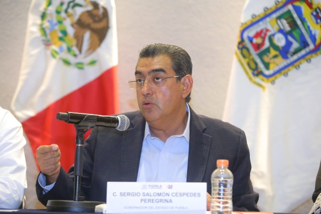 Señala gobernador involucramiento de ex funcionarios en manifestaciones de animalistas