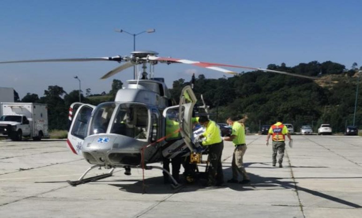 Trasladan vía aérea a lesionado por quemaduras de pólvora en Sanctórum