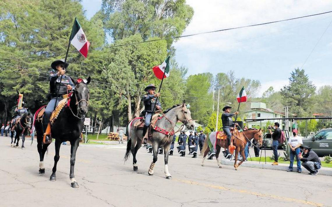 Alistan preparativos para desfile del 16 de septiembre en Tlaxcala