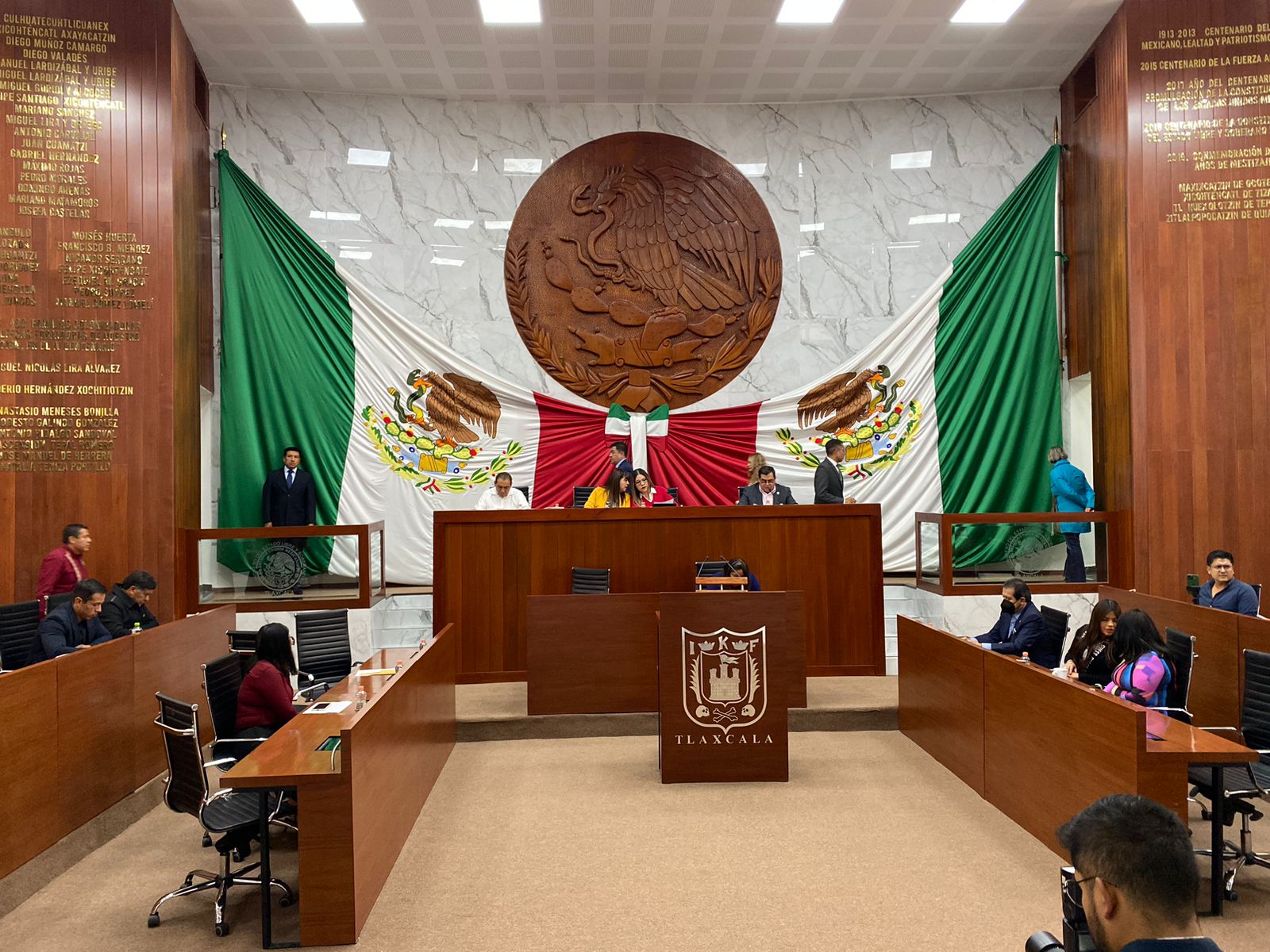 Presentan diputados informe de juicio político vs titular de la OFS