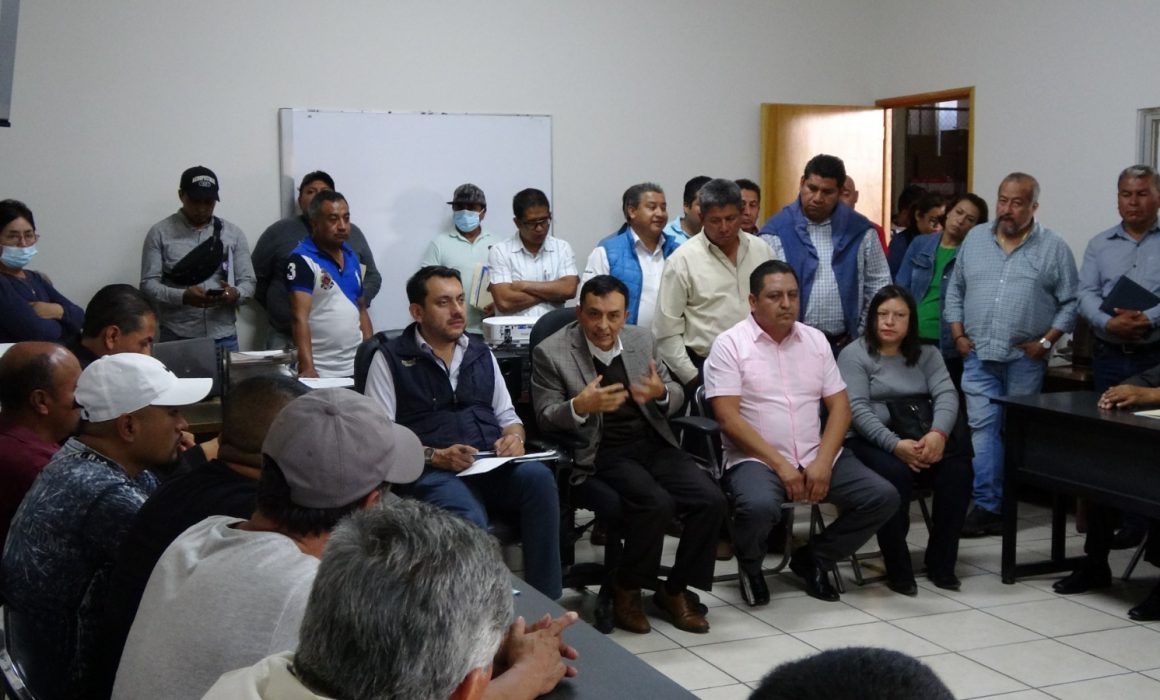 Ofrece titular de SMyT diálogo permanente con concesionarios
