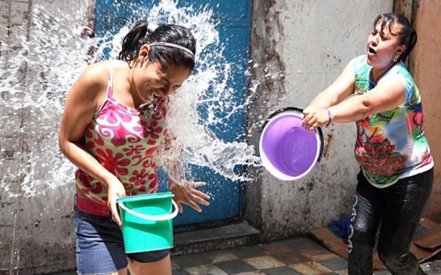 Multa hasta por 8 mil pesos a quien desperdicie agua en sábado de gloria
