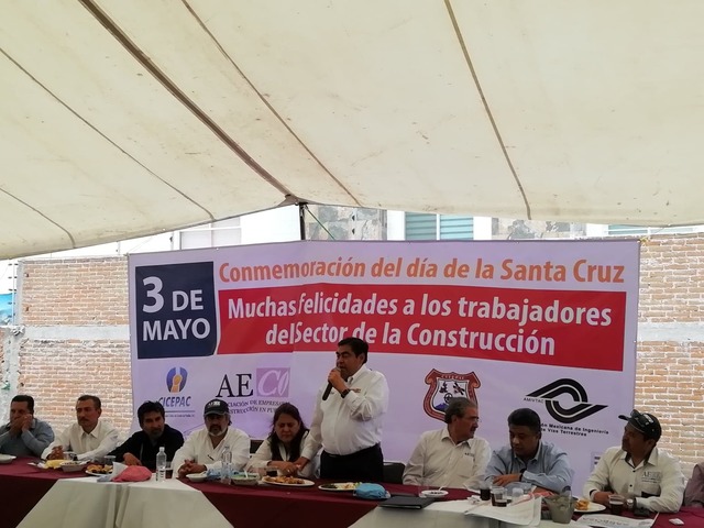 Asegura Barbosa Huerta que no pedirá moches a constructores 