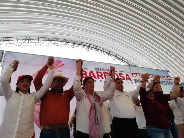 “En mi gobierno no habrá más burocracia dorada”, asegura Barbosa Huerta 