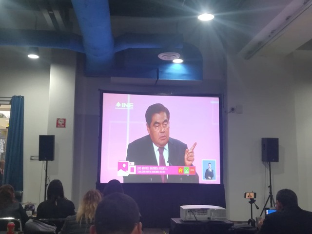 “Es una fichita el señor Enrique Cárdenas, no ha hecho campaña”, asegura Barbosa Huerta 