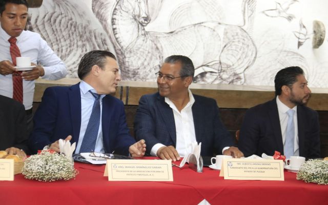 Acusa Jiménez Merino a la SGG de presionar a ediles priistas para apoyar a otros candidatos