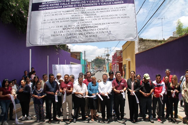 Entrega Arriaga Lila obras de mejoramiento urbano en barrio de Jesús y Cocoyotla