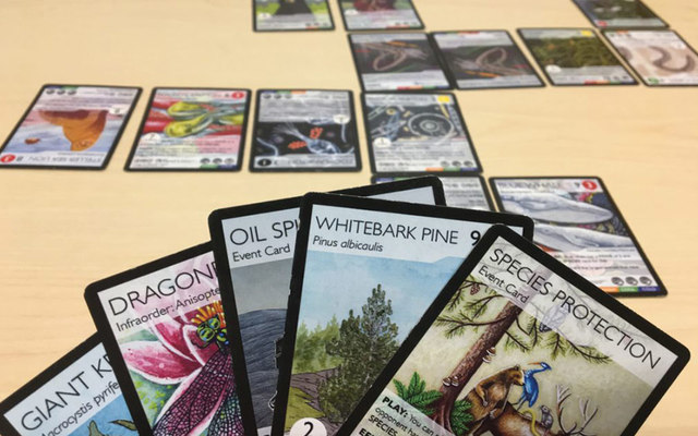 Juego de cartas (tipo pokemón) ayuda a enseñar ecología
