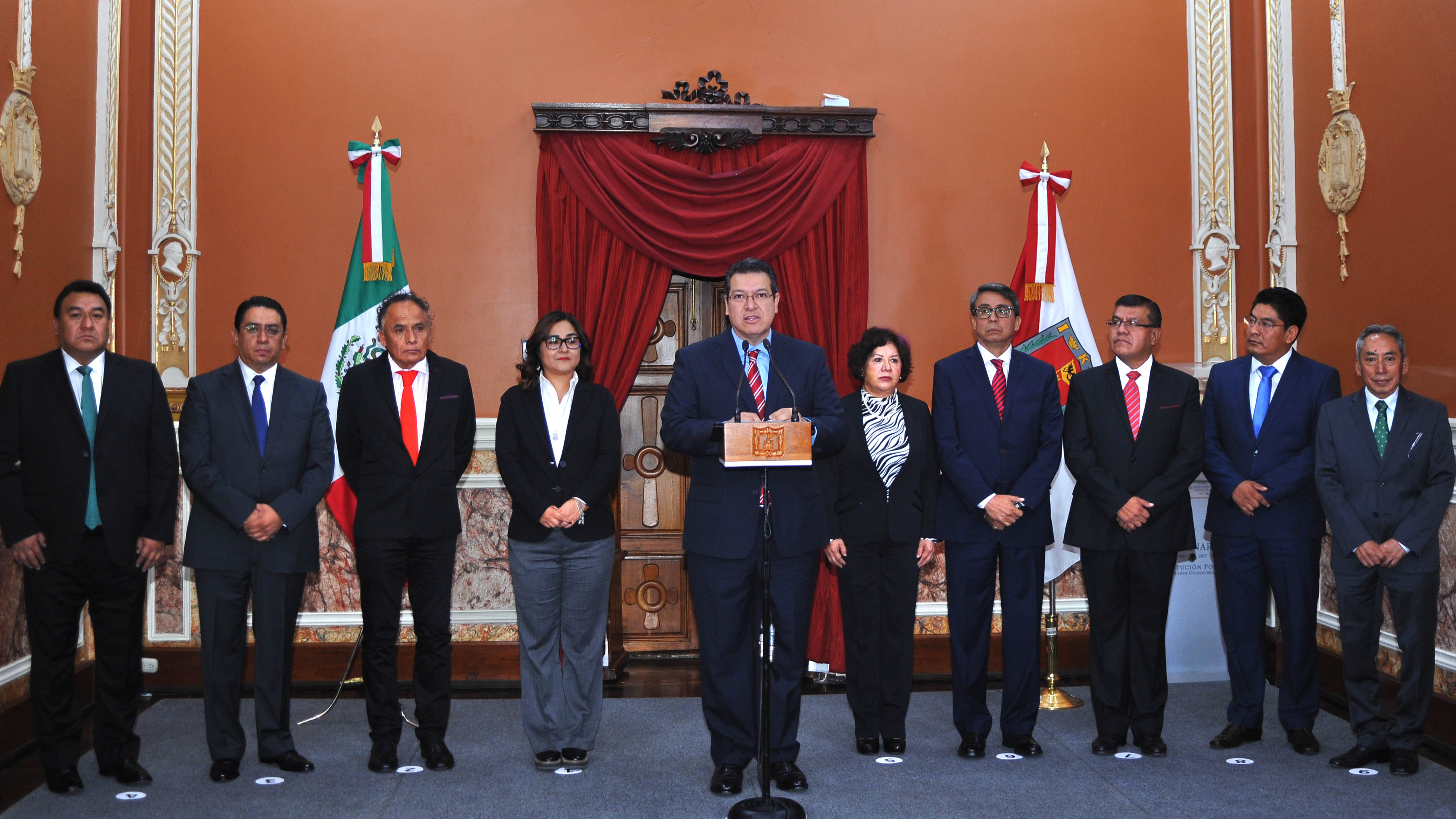 ANUNCIA MARCO MENA CAMBIOS EN GABINETE LEGAL Y AMPLIADO