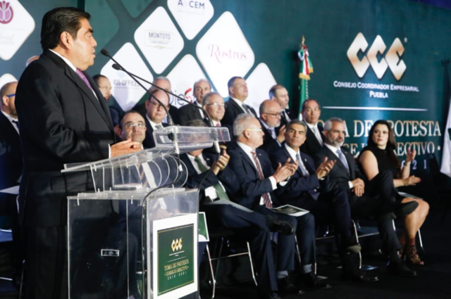Puebla no se descompuso en dos años de controversia política: Barbosa Huerta