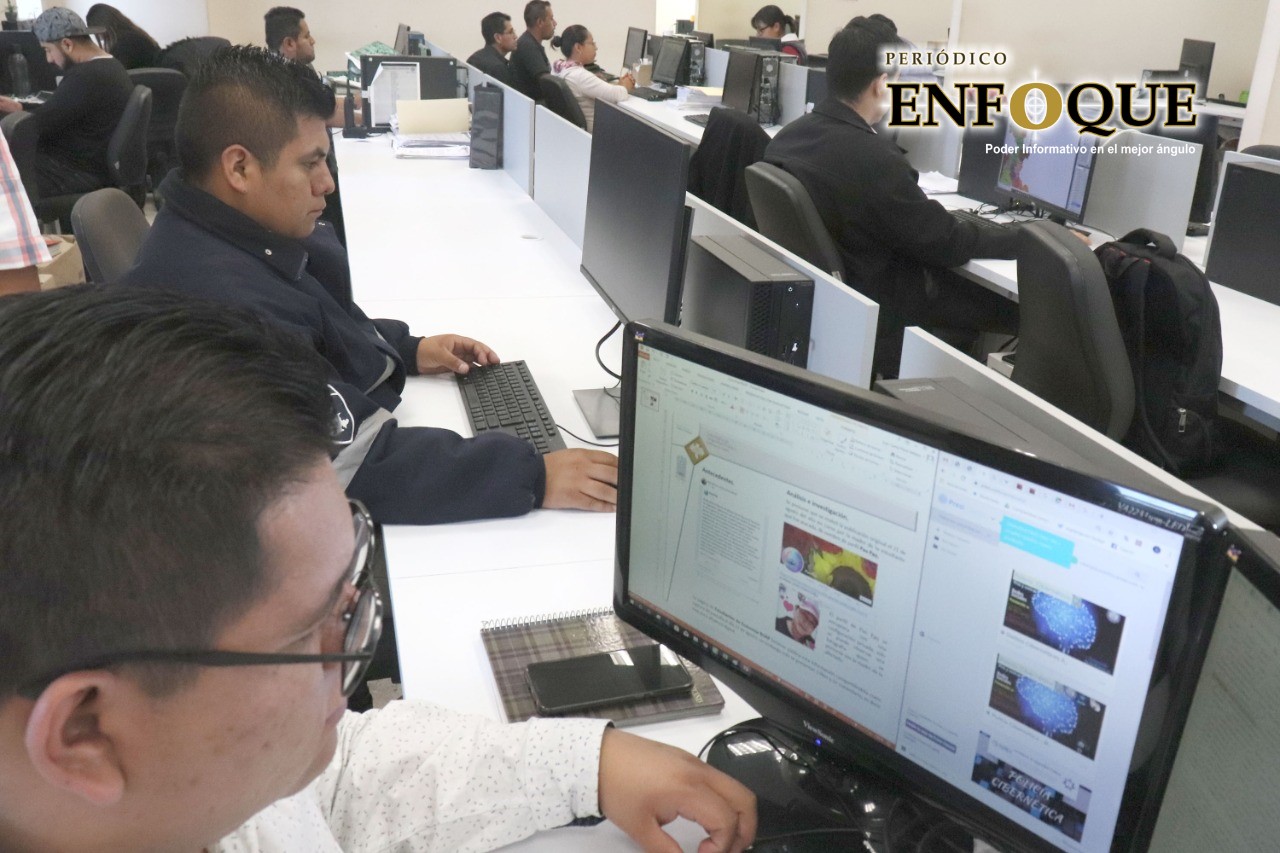 Suplantación de funciones nueva modalidad de extorsión por Internet 
