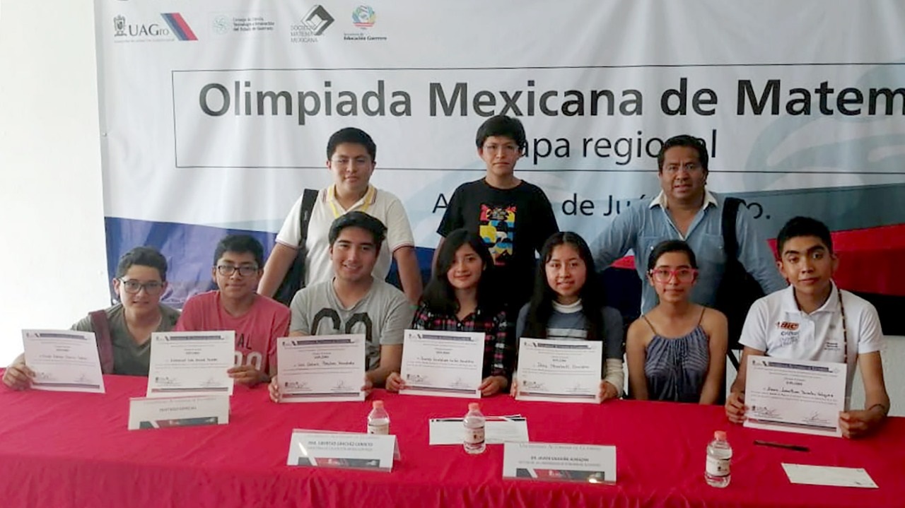 Obtienen estudiantes tlaxcaltecas cinco medallas en Competencia Regional de Matemáticas