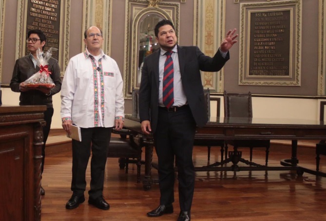 Protesta de alcaldes en Palacio Nacional fue para dejar mal a AMLO: Biestro (Video)