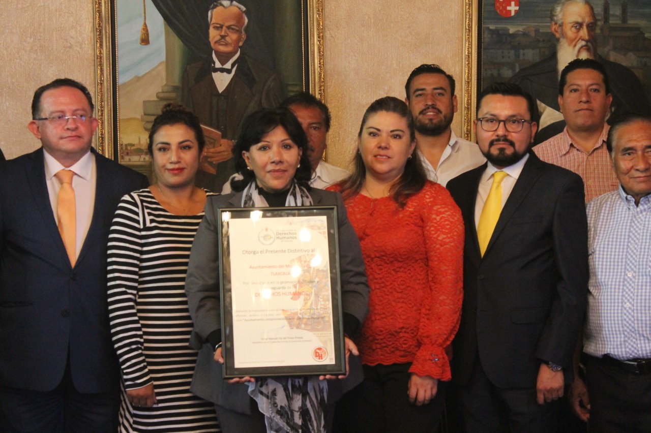 Es Tlaxcala el primer municipio del país en recibir el Distintivo DH