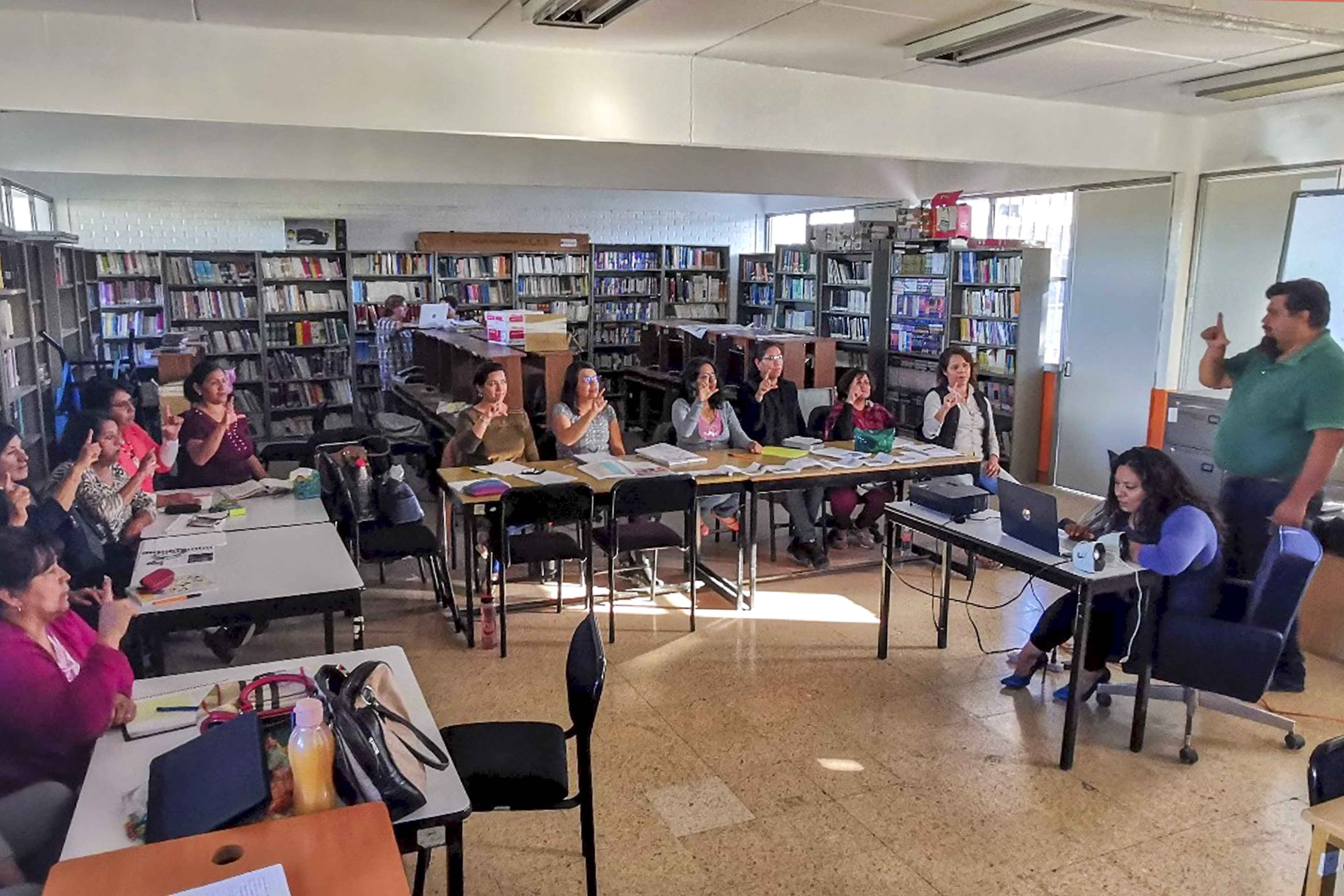 Capacita SEPE a docentes de Educación Especial
