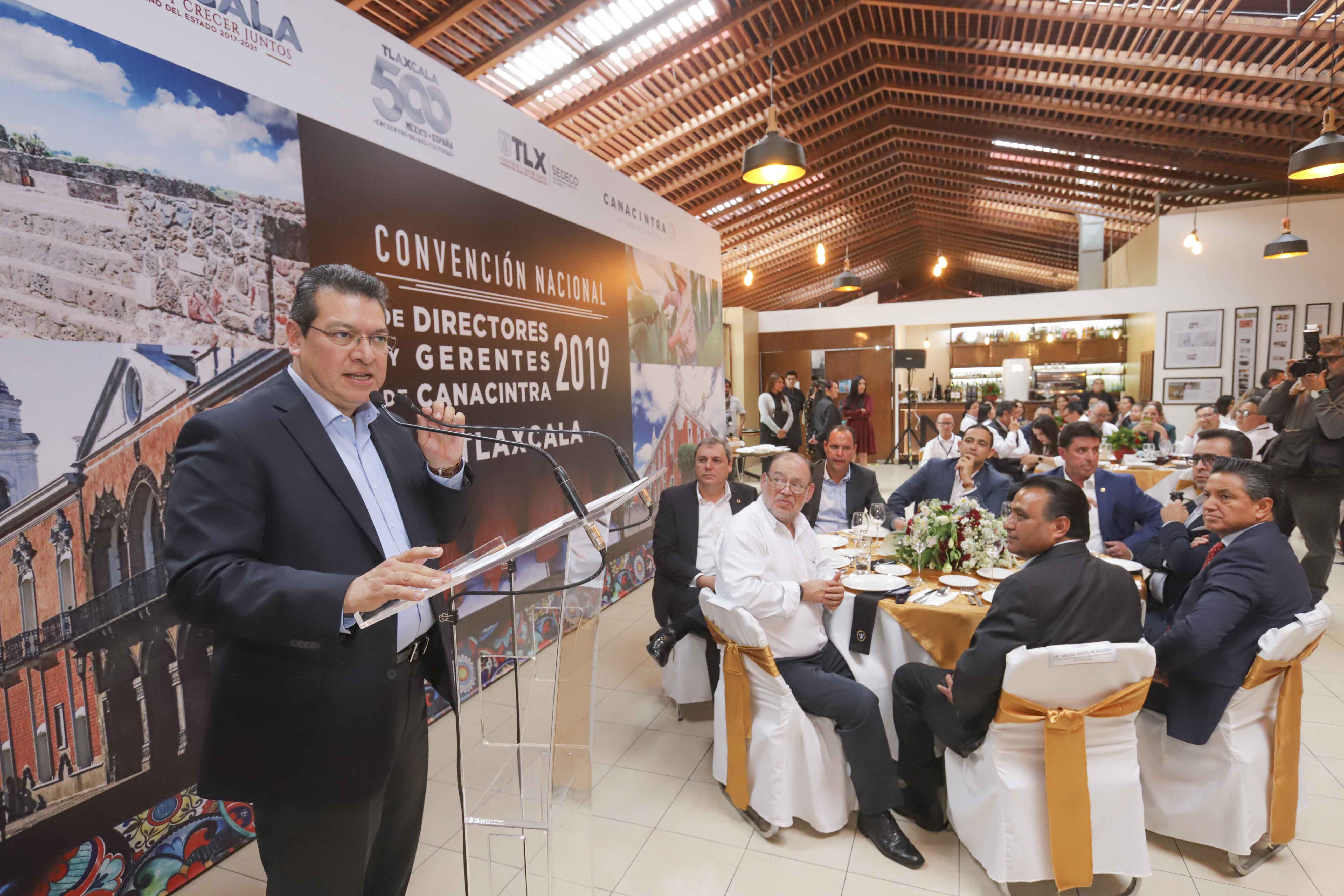 Marco Mena inaugura Convención Nacional de la CANACINTRA