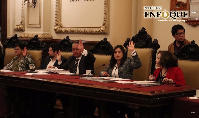 Prohíben vueltas a la derecha continuas y dan luz verde al 1×1 en Puebla
