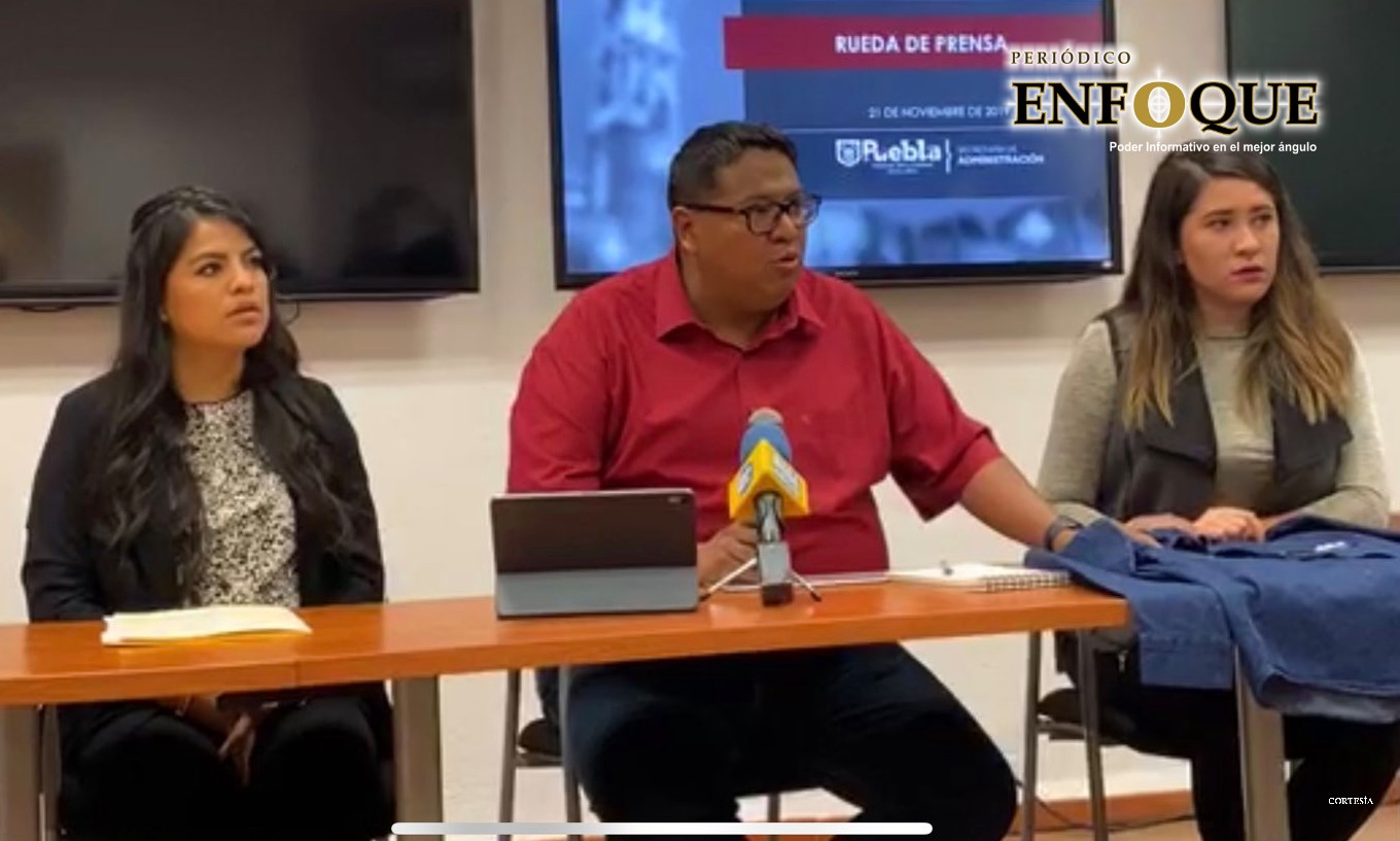 Comuna justifica entrega de uniformes reciclados con logos de administración de Luis Banck (Video)
