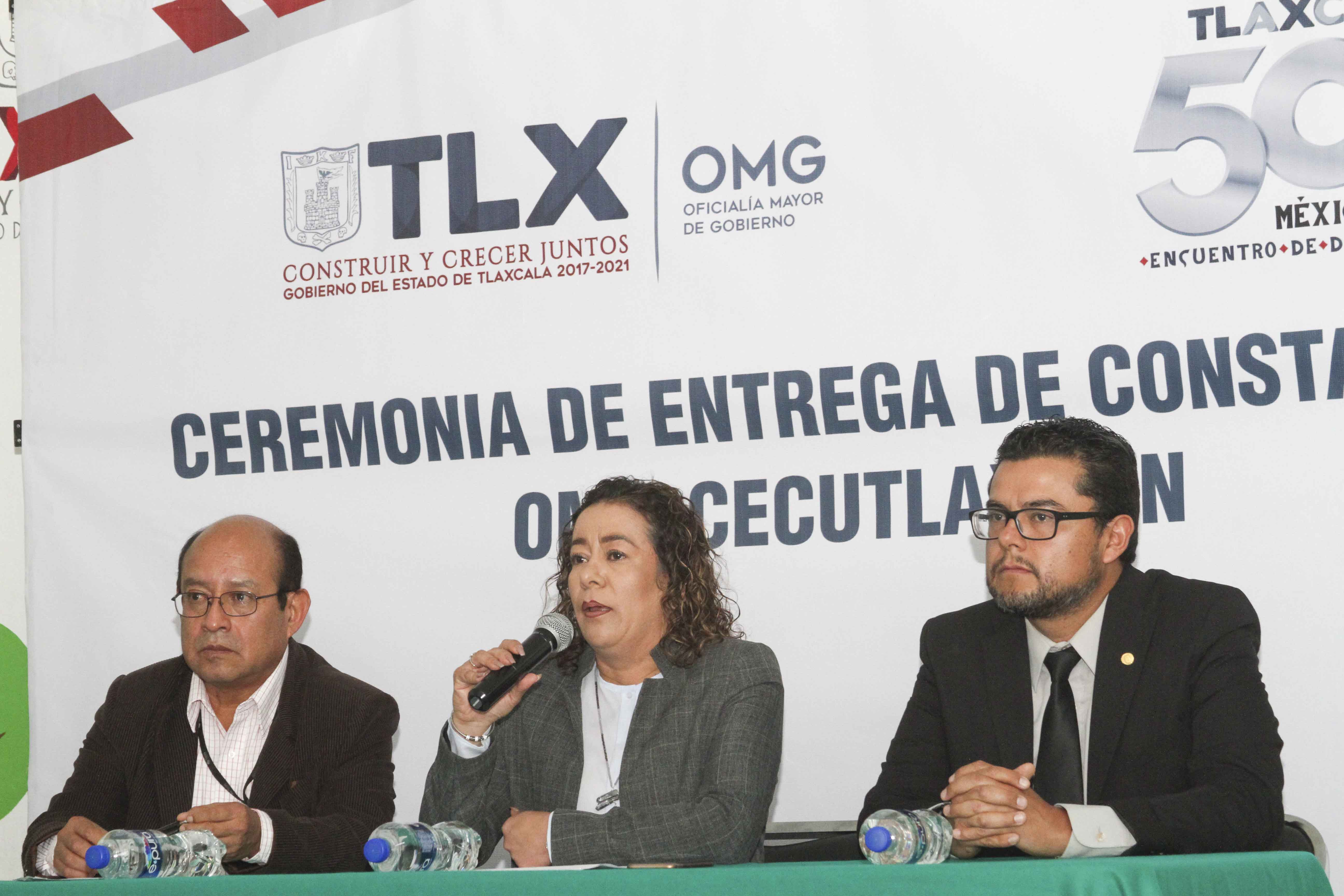 Entrega Oficialía Mayor 150 constancias de capacitación a servidores públicos