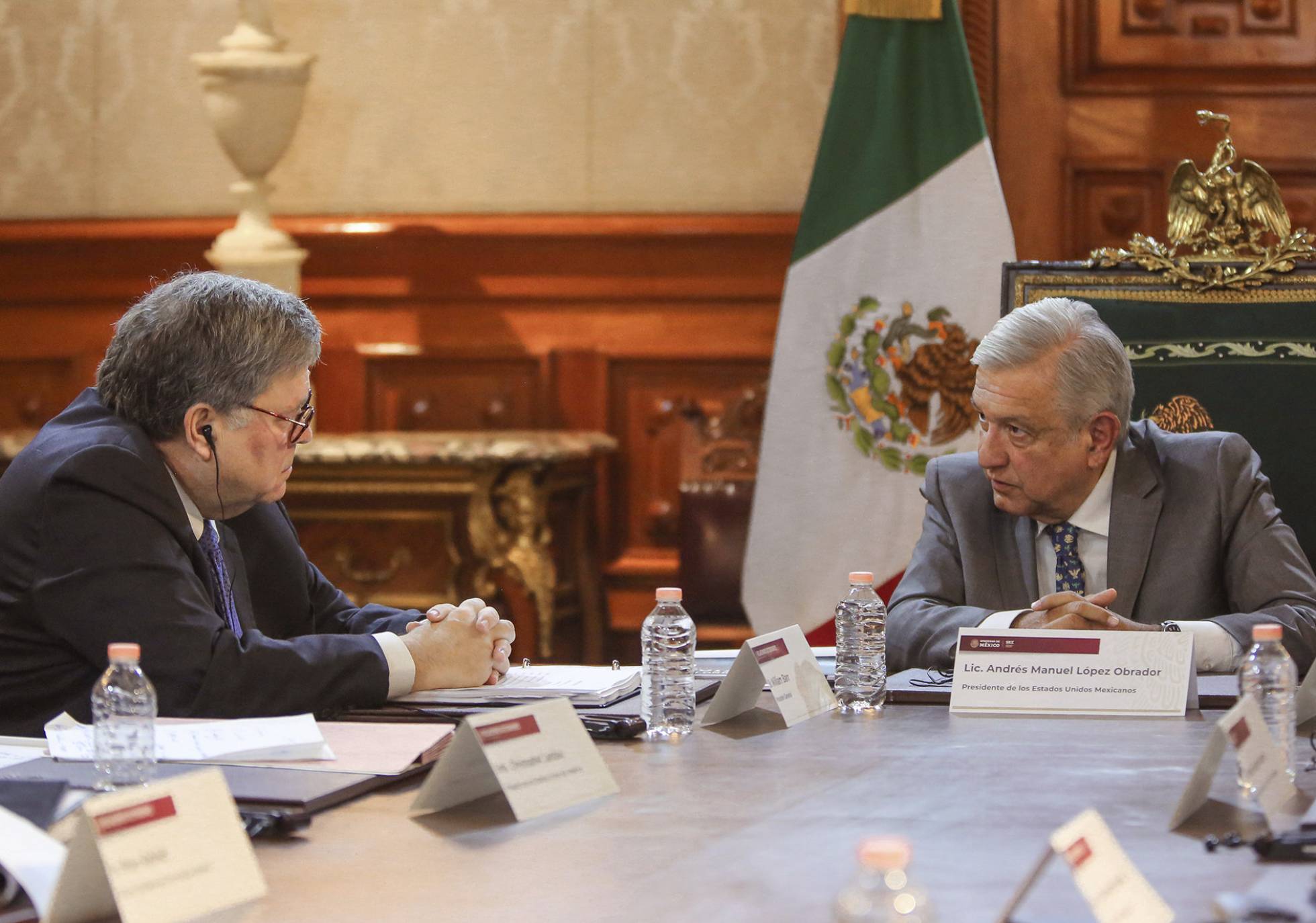 López Obrador insiste al fiscal de EE UU sobre la soberanía de México