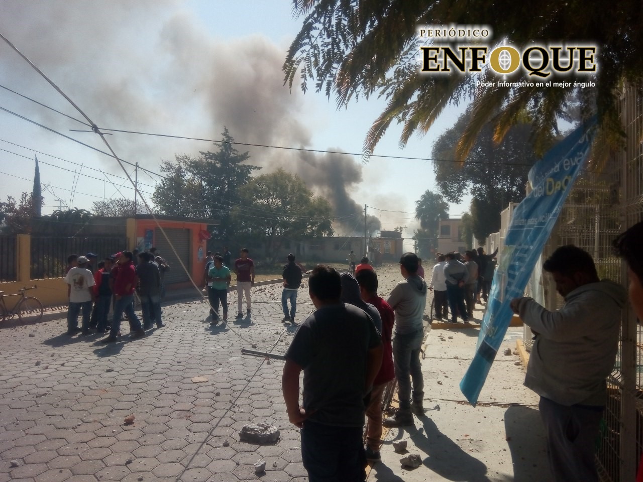 Explota material pirotécnico en San Hipólito Xochiltenango, Tepeaca (Fotos, Video)