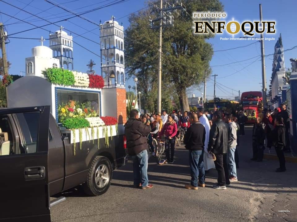 Piden Peregrinos guadalupanos de Acajete respeto y precaución en carreteras