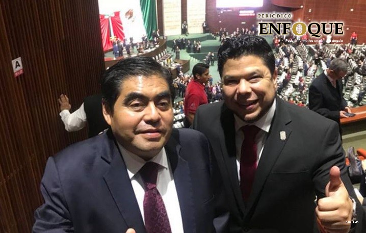 Gabriel Biestro se autodestapa para la alcaldía de Puebla