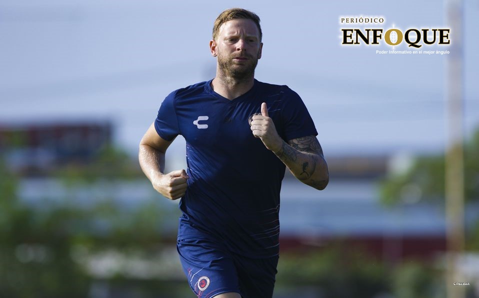 'Polaco' Menéndez pide pago de adeudos en Veracruz con #HaganseCargo 