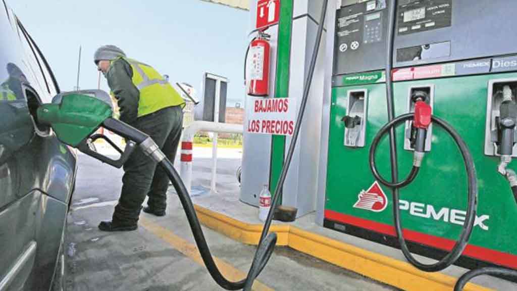 ¿Es cierto que habrá un 'gasolinazo' de 5 pesos en enero? ¡NO!