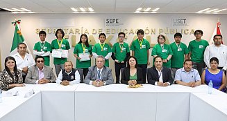 Premia SEPE-USET a 36 alumnos ganadores de concursos