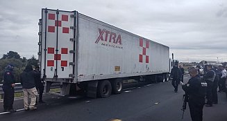 "Huían a CDMX":Tras enfrentamiento policía y Guardia Nacional recuperan trailer con mercancía