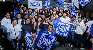 Guadalupe Cuautle concluye su noveno cierre de campaña en San Bernardino Tlaxcalancingo ante más de 700 vecinos