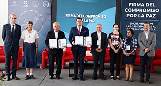 Candidatos a la gubernatura de Puebla firman Compromiso por la Paz