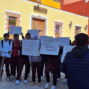 En incertidumbre alumnos de EMSAD Zaragoza por salida de Salvador Santos