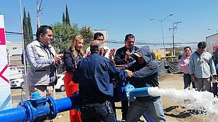 Inauguración del nuevo pozo "Santiago Momoxpan" mejora suministro de agua paotable a 20 mil habitantes 