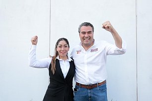 Elizabeth Téllez Cuaya se suma al proyecto político de Víctor Galeazzi en San Andrés Cholula